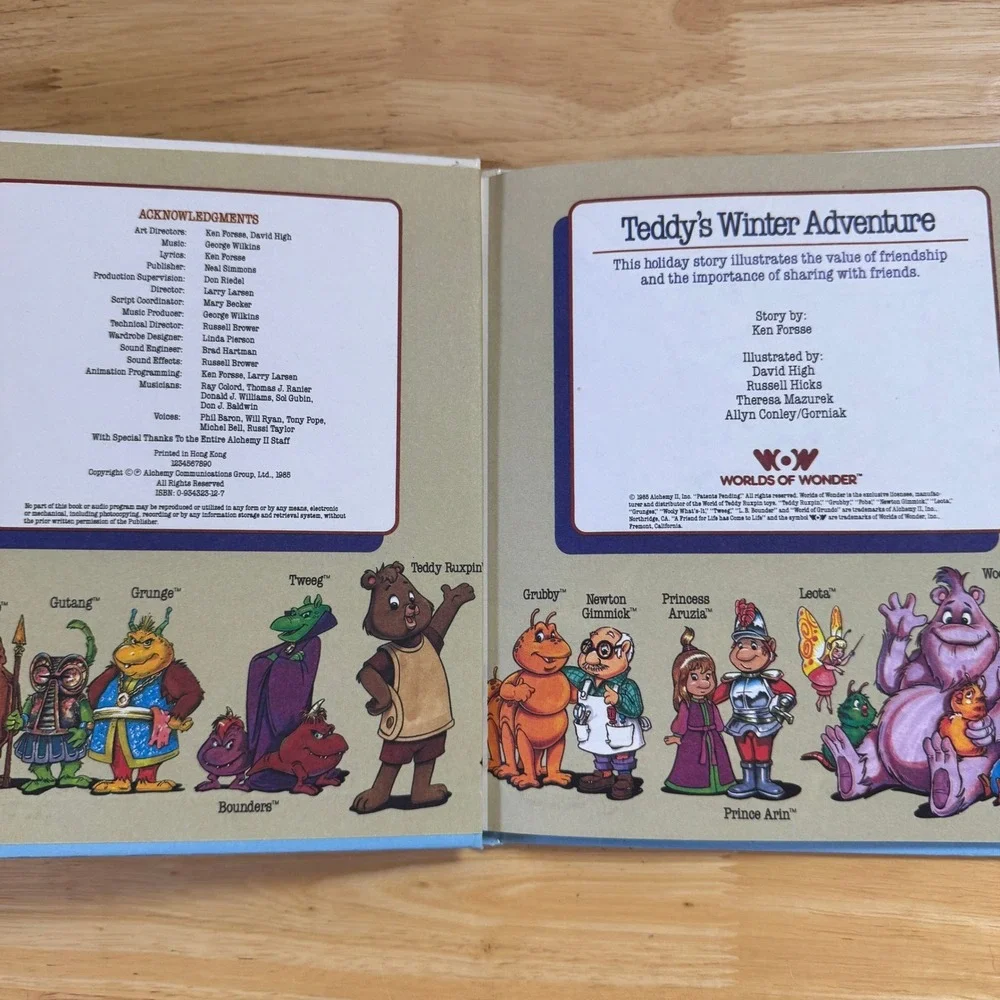 The World of Teddy Ruxpin Teddy's Winter Adventure Perfect Time for Sharing Book